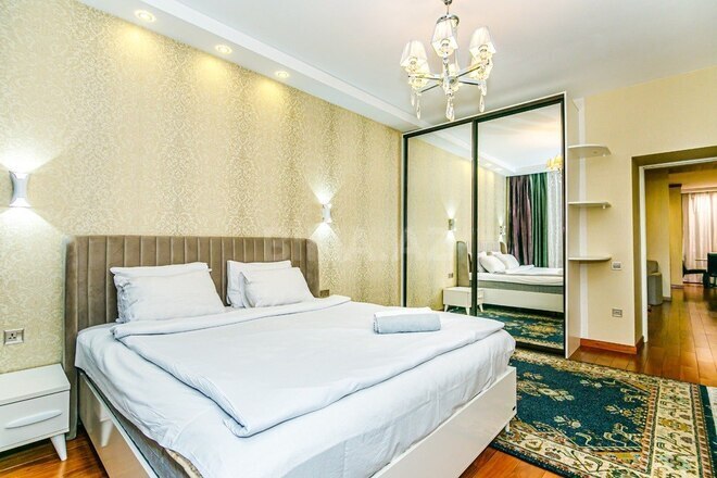 İcarəyə verilir 3 otaqlı köhnə tikili 120 m², Sahil m., photo 5 from 32