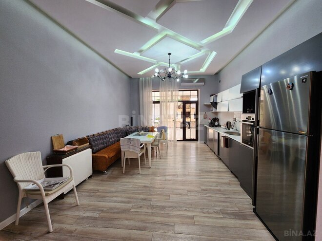 4 otaqlı həyət evi/bağ evi - Mərdəkan q. - 280 m² (19)