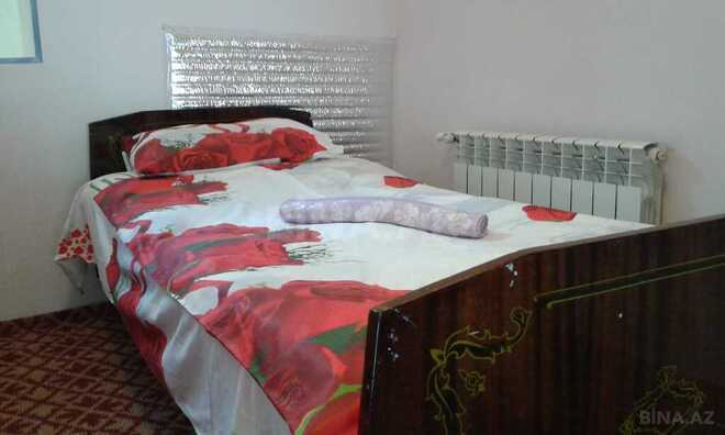 8 otaqlı həyət evi/bağ evi - Şəki - 160 m² (18)