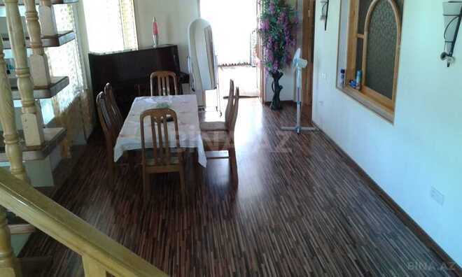 8 otaqlı həyət evi/bağ evi - Şəki - 160 m² (28)