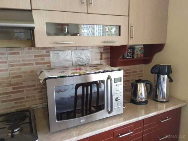 8 otaqlı həyət evi/bağ evi - Şəki - 160 m² (26)