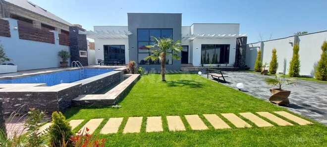 4 otaqlı həyət evi/bağ evi - Mərdəkan q. - 200 m² (1)