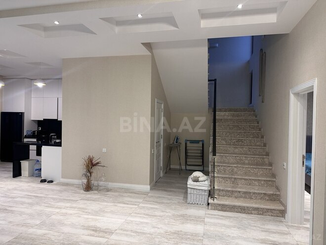 6 otaqlı həyət evi/bağ evi - Mərdəkan q. - 270 m² (25)