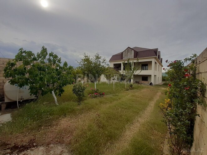 8 otaqlı həyət evi/bağ evi - Novxanı q. - 550 m² (19)