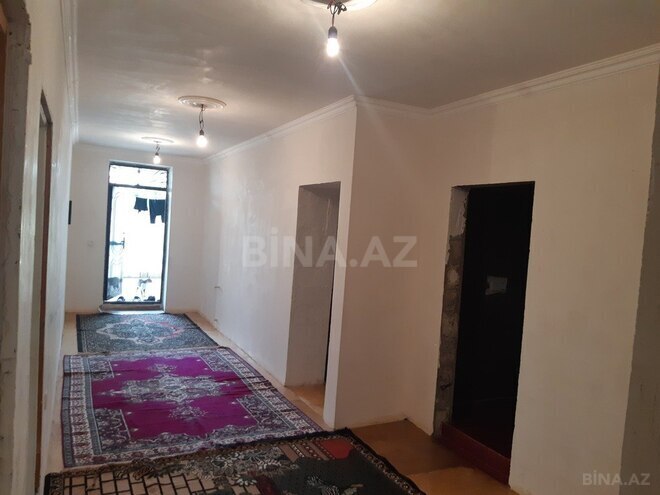 8 otaqlı həyət evi/bağ evi - Novxanı q. - 550 m² (7)