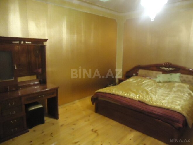 6 otaqlı həyət evi/bağ evi - Sahil q. - 130 m² (12)