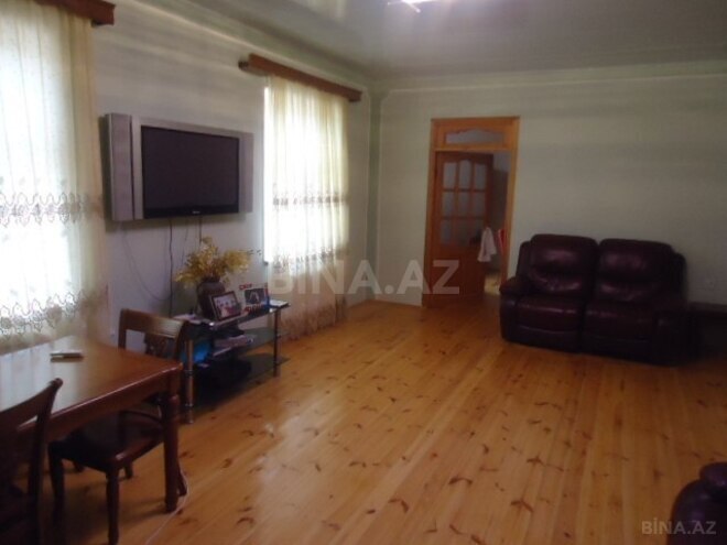 6 otaqlı həyət evi/bağ evi - Sahil q. - 130 m² (16)