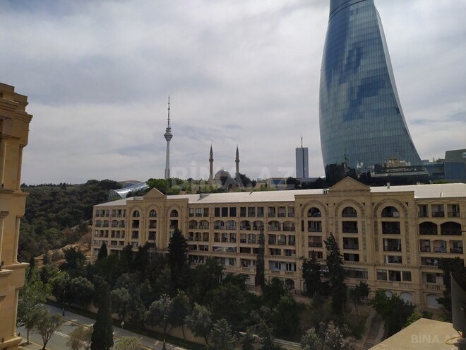 3 otaqlı köhnə tikili - İçəri Şəhər m. - 120 m² (2)