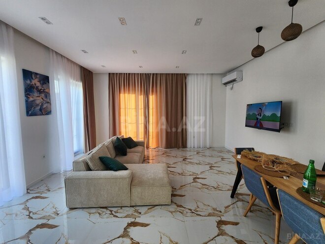 4 otaqlı həyət evi/bağ evi - Mərdəkan q. - 250 m² (11)