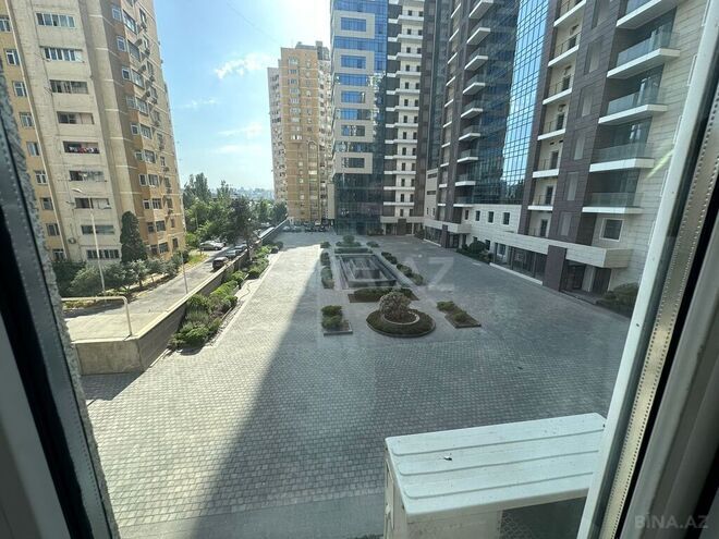 4-комн. новостройка - м. Шах Исмаил Хатаи - 152.6 м² (24)