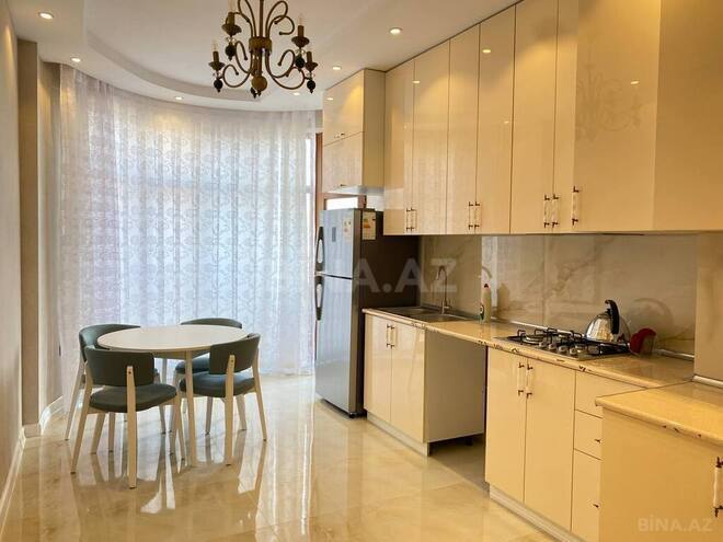 3 otaqlı yeni tikili - Şah İsmayıl Xətai m. - 156 m² (16)