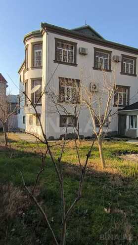 6 otaqlı həyət evi/bağ evi - Həzi Aslanov q. - 400 m² (1)