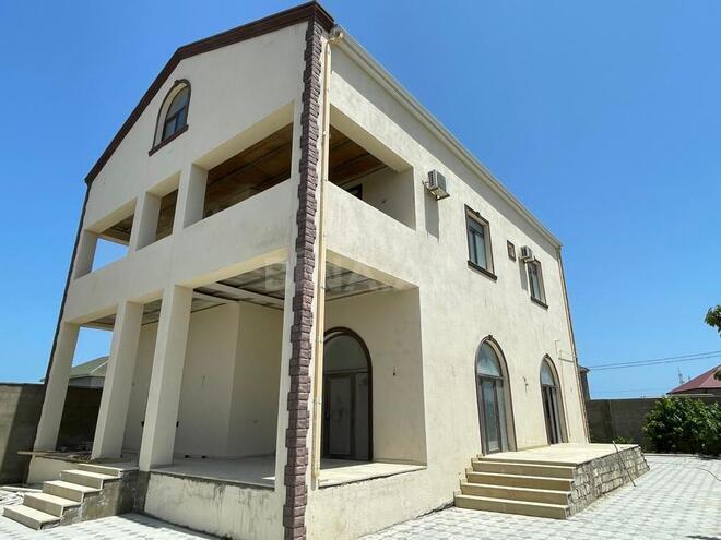 7 otaqlı həyət evi/bağ evi - Şüvəlan q. - 450 m² (2)