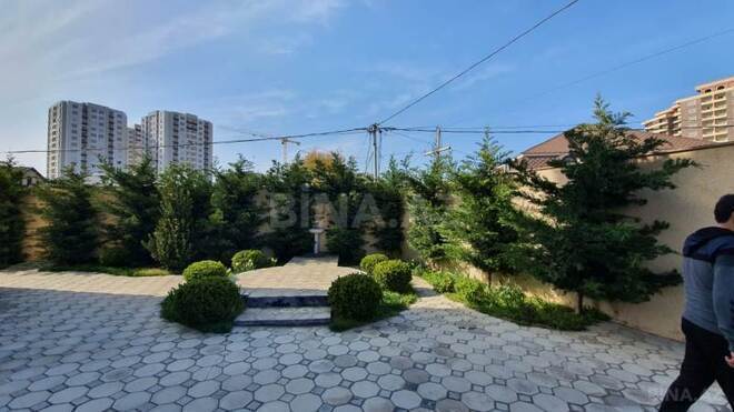 7-комн. дом/дача - пос. Бадамдар - 950 м² (29)