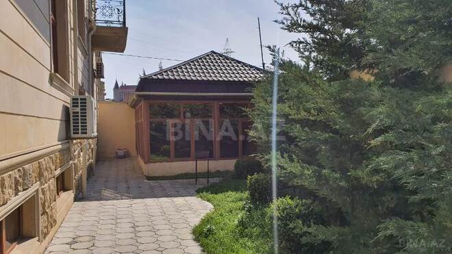 7-комн. дом/дача - пос. Бадамдар - 950 м² (28)