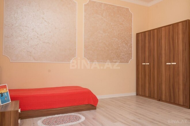 6-комн. дом/дача - пос. Шувеляны - 300 м² (18)
