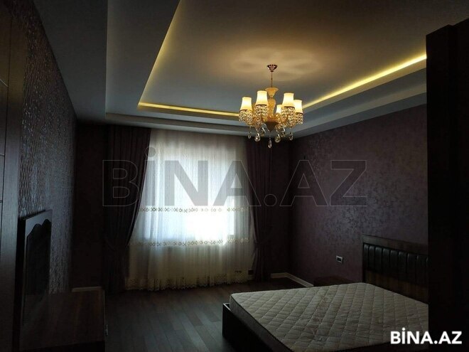 8 otaqlı həyət evi/bağ evi - Şüvəlan q. - 175 m² (18)
