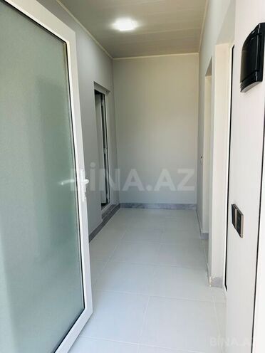 4 otaqlı həyət evi/bağ evi - Şüvəlan q. - 200 m² (21)
