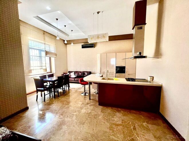 7 otaqlı həyət evi/bağ evi - Nəsimi m. - 600 m² (17)