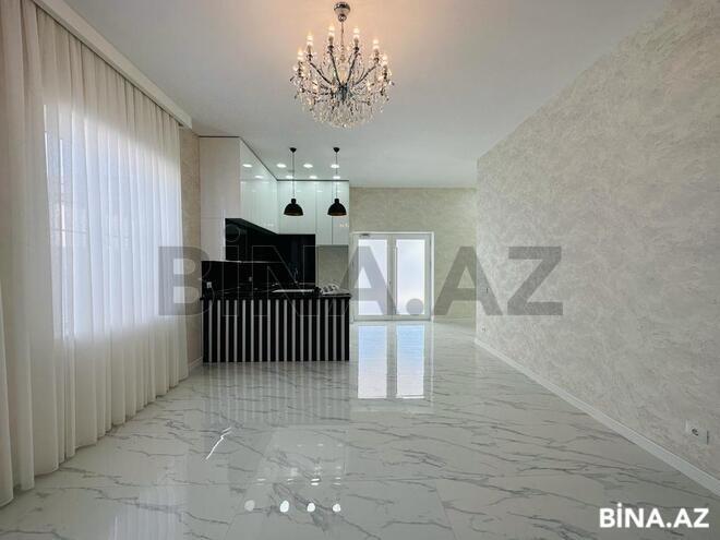 4 otaqlı həyət evi/bağ evi - Şüvəlan q. - 200 m² (21)