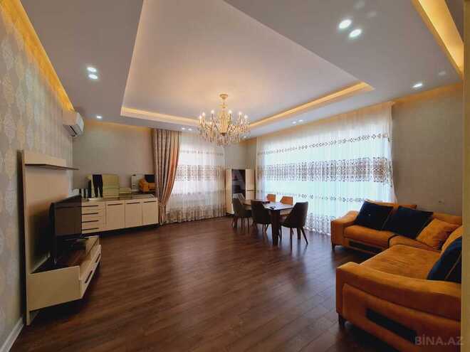 6 otaqlı həyət evi/bağ evi - Şüvəlan q. - 410 m² (5)