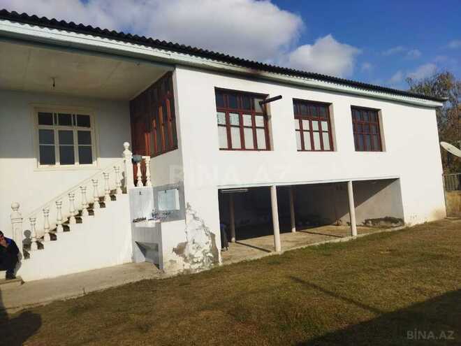 4 otaqlı həyət evi/bağ evi - Yevlax - 163 m² (1)