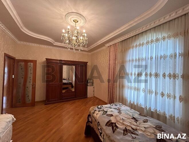 7 otaqlı həyət evi/bağ evi - Novxanı q. - 300 m² (18)