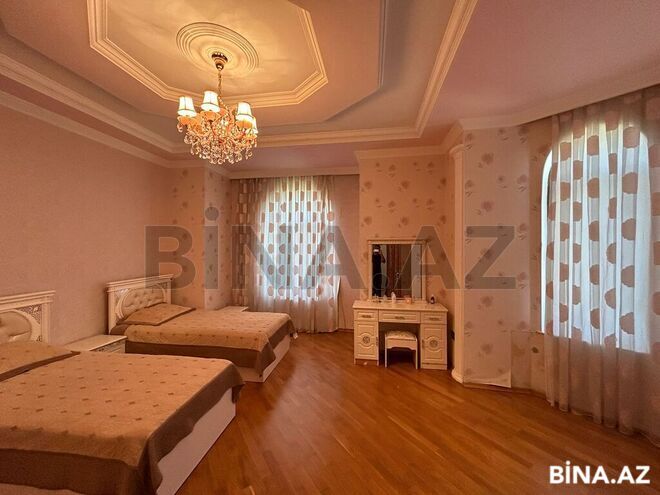 7 otaqlı həyət evi/bağ evi - Novxanı q. - 300 m² (28)