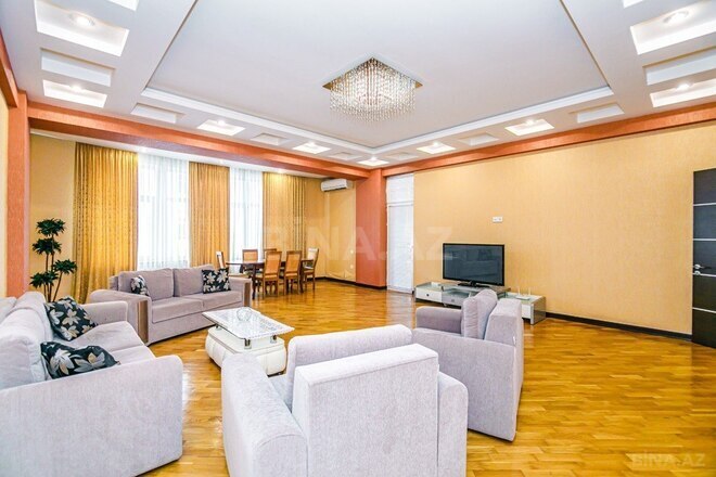 4-комн. новостройка - м. 28 мая - 180 м² (2)