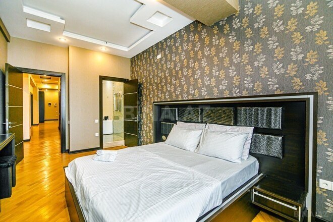 4-комн. новостройка - м. 28 мая - 180 м² (4)