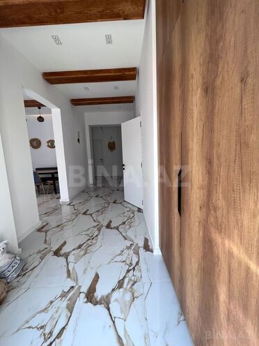 4 otaqlı həyət evi/bağ evi - Şüvəlan q. - 170 m² (17)