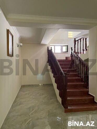 6 otaqlı həyət evi/bağ evi - Şüvəlan q. - 300 m² (16)