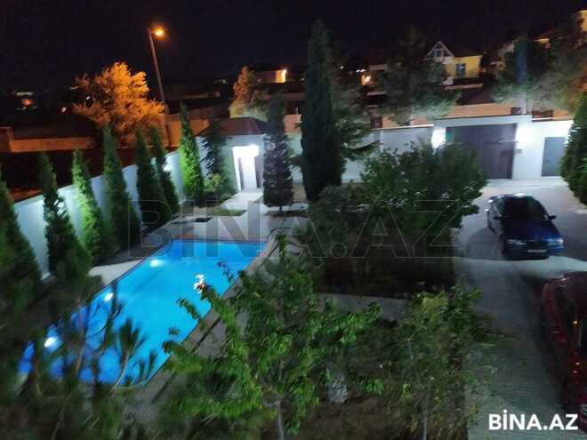 6 otaqlı həyət evi/bağ evi - Şüvəlan q. - 300 m² (22)