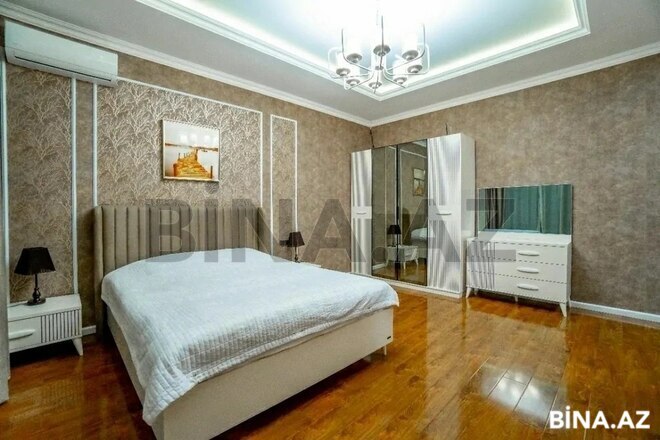 5 otaqlı həyət evi/bağ evi - Qusar - 280 m² (10)