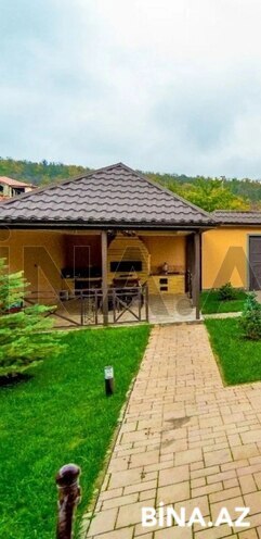 5 otaqlı həyət evi/bağ evi - Qusar - 280 m² (5)