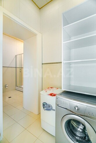 İcarəyə verilir 3 otaqlı yeni tikili 245 m², Sahil m., photo 26 from 29