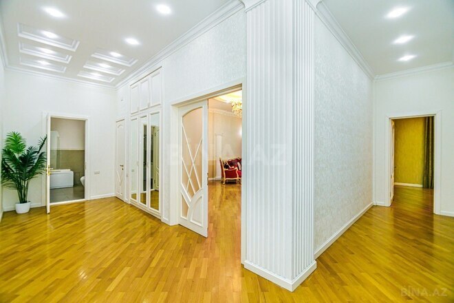 İcarəyə verilir 3 otaqlı yeni tikili 245 m², Sahil m., photo 10 from 29