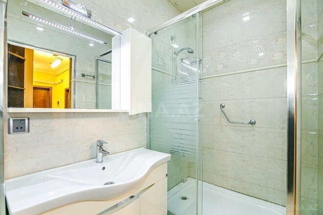 Сдаётся 3-комн. вторичка 105 м², м. Сахил, photo 15 from 32