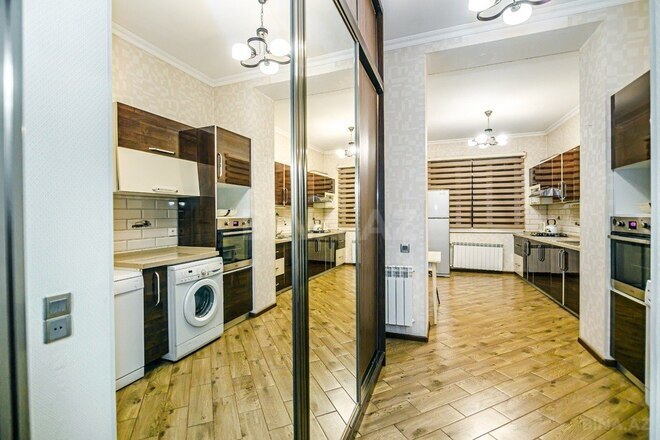 Сдаётся 3-комн. вторичка 105 м², м. Сахил, photo 16 from 32