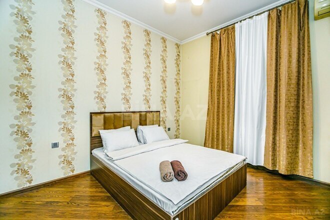 Сдаётся 3-комн. вторичка 105 м², м. Сахил, photo 26 from 32