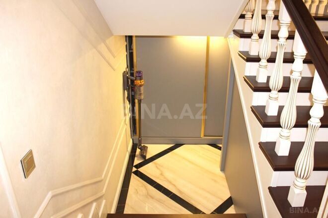 5 otaqlı həyət evi/bağ evi - Badamdar q. - 200 m² (13)
