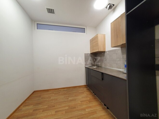 5-комн. офис - Насиминский  р. - 241 м² (8)