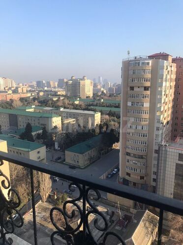 1-комн. новостройка - Наримановский  р. - 65 м² (18)