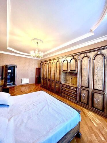 Продаётся 9-комн. дом/дача 800 м², м. Кара Караев, photo 12 from 32