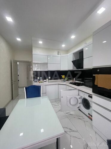 3 otaqlı yeni tikili - 8 Noyabr m. - 108 m² (21)