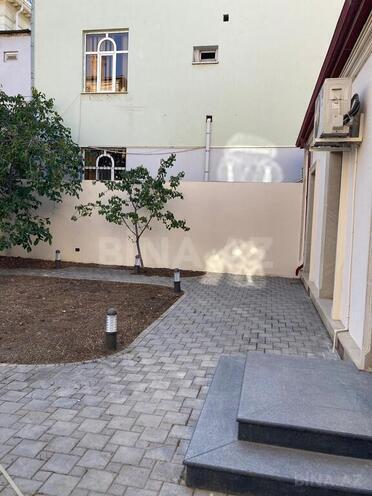 4 otaqlı həyət evi/bağ evi - Elmlər Akademiyası m. - 140 m² (15)