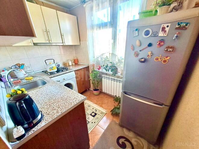 Продаётся 2-комн. вторичка 50 м², м. Кара Караев, photo 15 from 27
