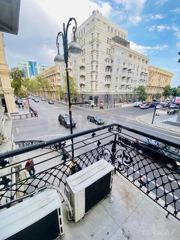 4 otaqlı köhnə tikili - Sahil m. - 183 m² (11)