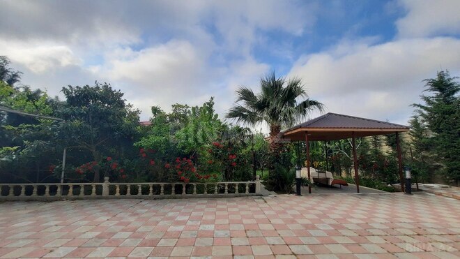 10 otaqlı həyət evi/bağ evi - Bülbülə q. - 408 m² (9)
