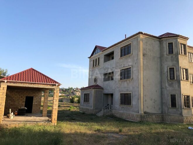 Продаётся 12-комн. дом/дача 550 м², пос. Новханы, photo 3 from 14